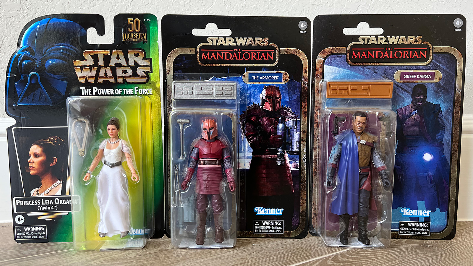 Mail Call 12/22 - Excluisve TBS 6-Inch Carded Princess Leia Organa (Yavin 4), Credit Collection The Armorer And Greef Karga Figures